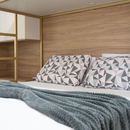Apartamentos Completos: Family-Friendly Condo with Pool and BBQ near Beto Carreiro Picarras Exterior photo